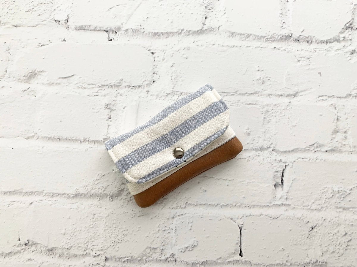 Boater Vibe Wide Stripe Wallet β Your Nautical Chic Essential - Accessories Daffodil & Alder