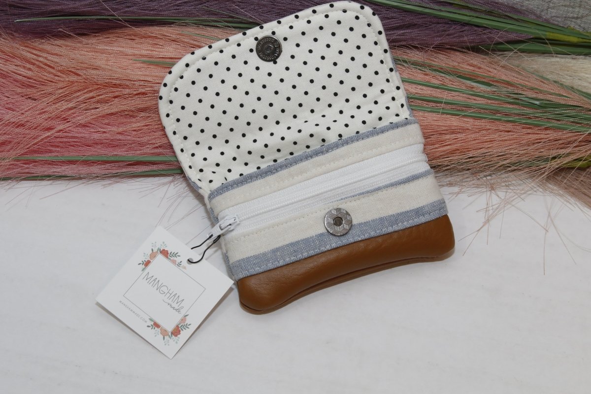 Boater Vibe Wide Stripe Wallet β Your Nautical Chic Essential - Accessories Daffodil & Alder