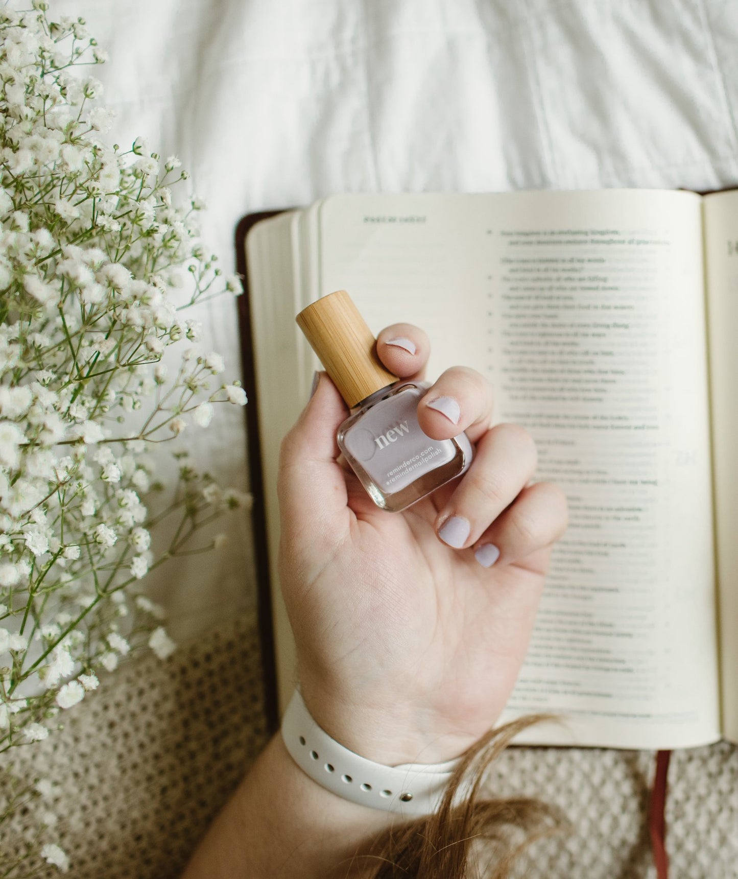 Gentle Lavender Nail Polish — New Reminder - Gift Daffodil & Alder