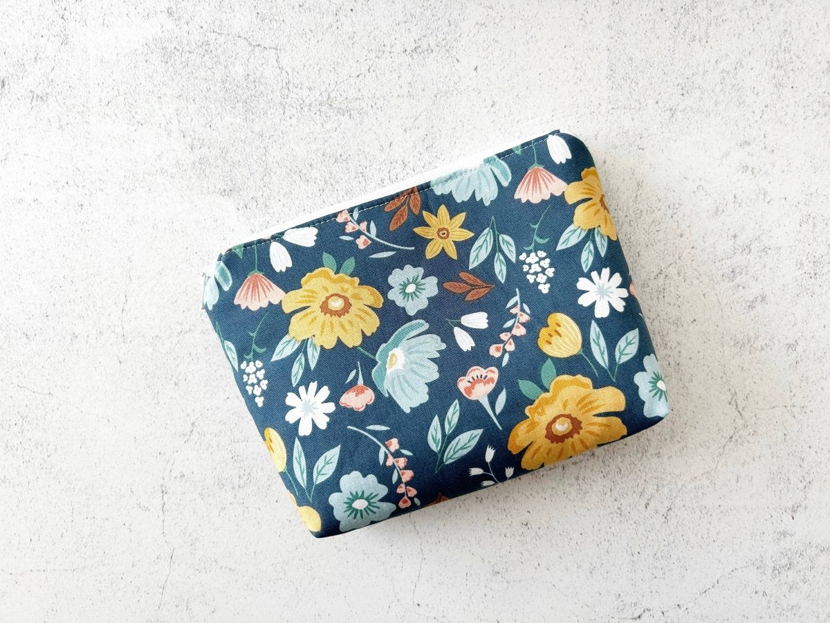 Navy Boho Bloom Travel Bag - Accessories Daffodil & Alder