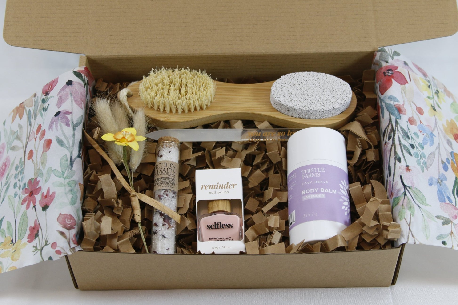 Perfect Peach Selfless Pedicure Gift Box - Gift Daffodil & Alder