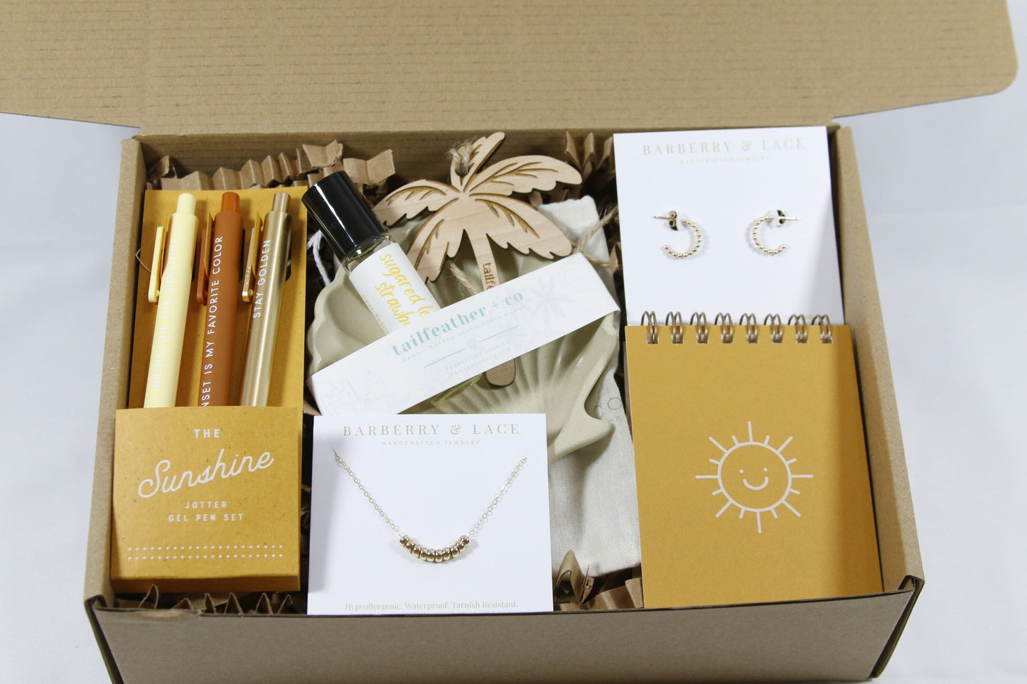 Sunshine Coastal Chic Gift Box - Gift Box Daffodil & Alder