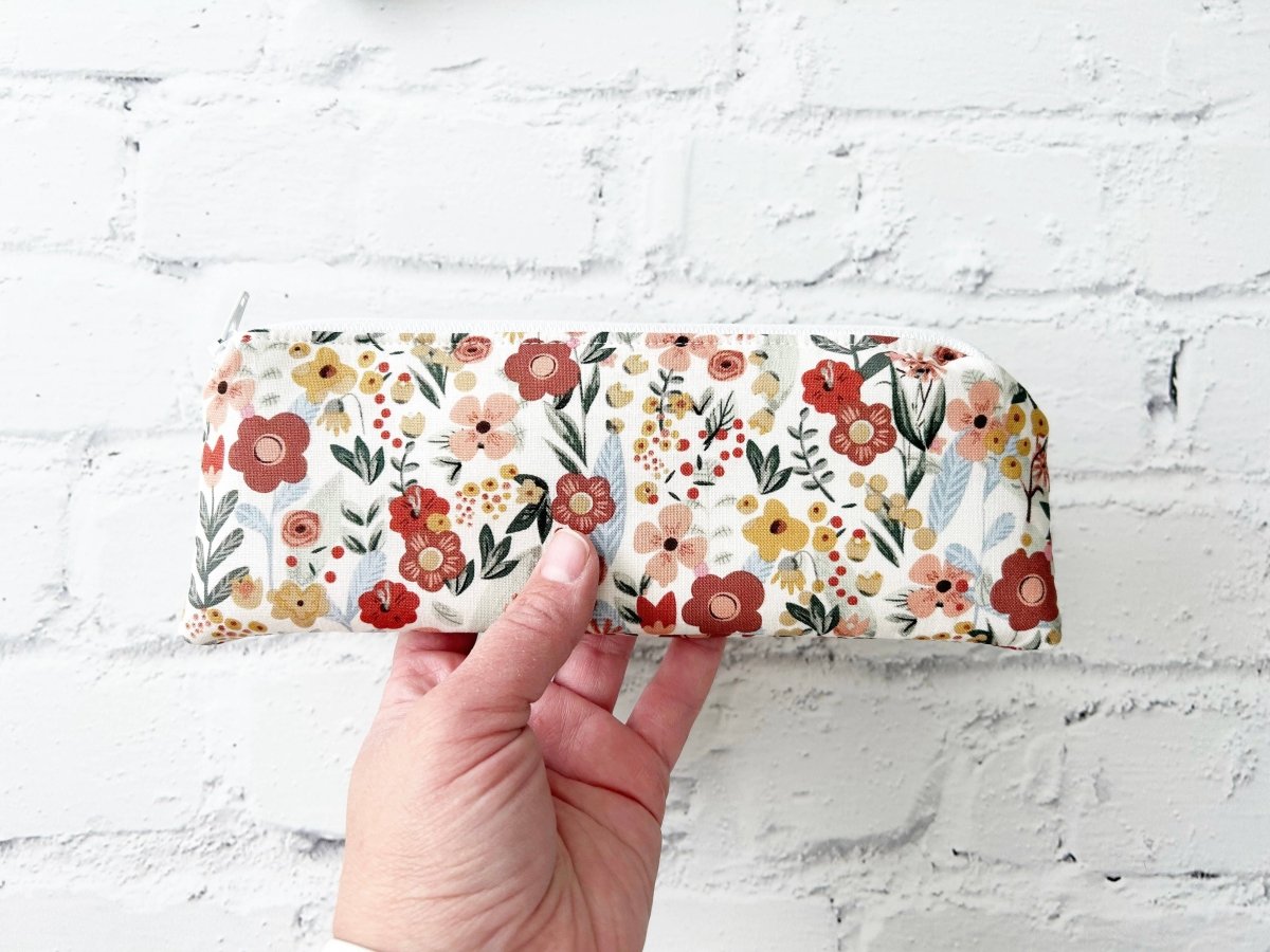 Vintage Floral Pencil Pouch & Small Travel Bag – A Charming Essential! - Accessories Daffodil & Alder